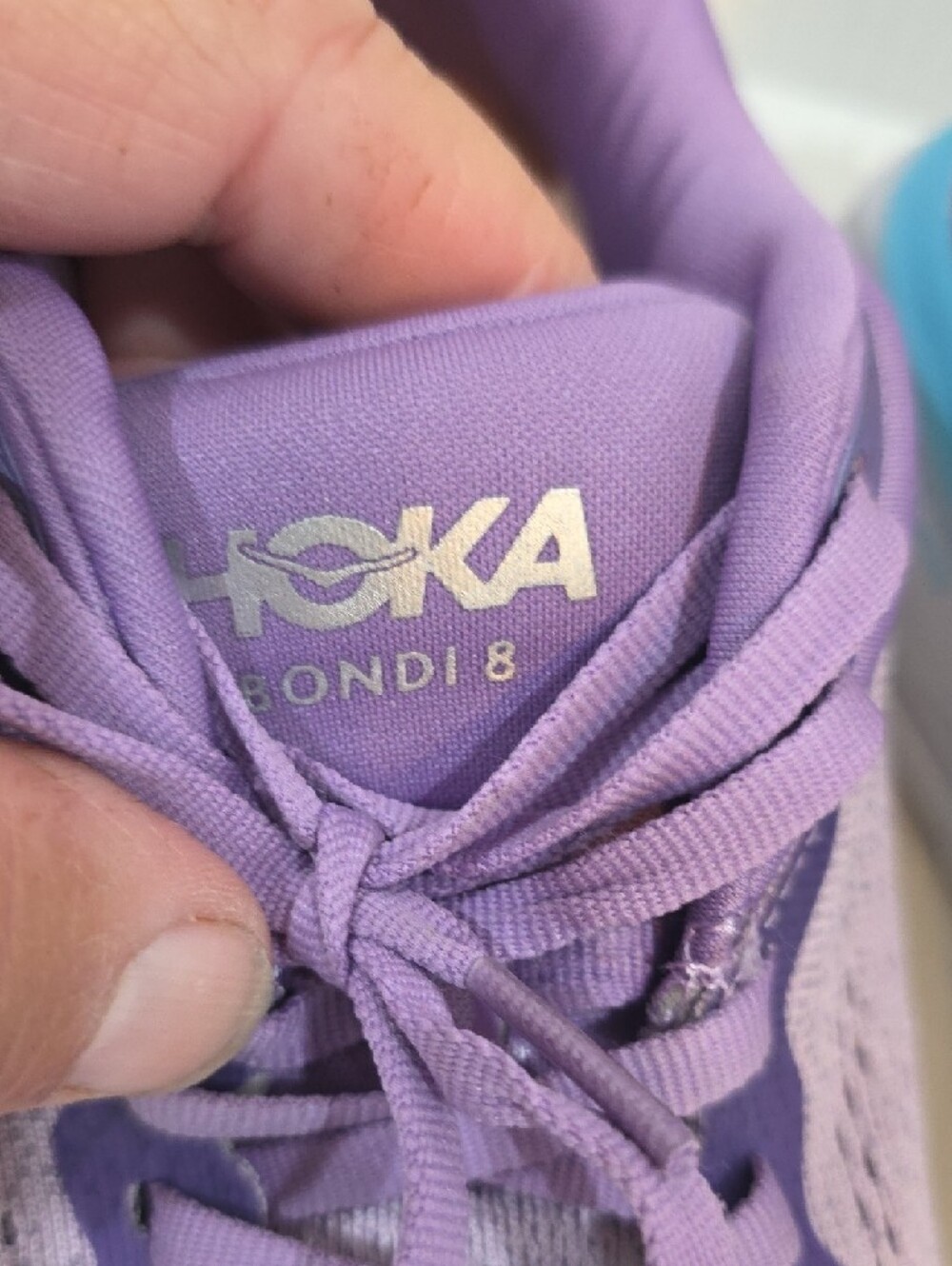 Hoka Bondi 8 Womens Lavender Shoes with Blue Midsole and Red Accents Size 7.5 - Picture 5 of 10